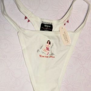 Vintage sexy little things